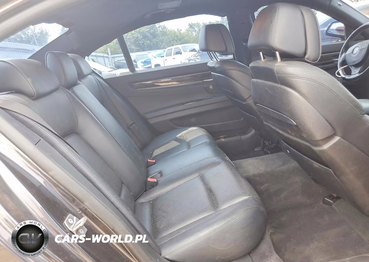 2013 BMW 740 Li VIN:WBAYE4C58DD136987 - 10