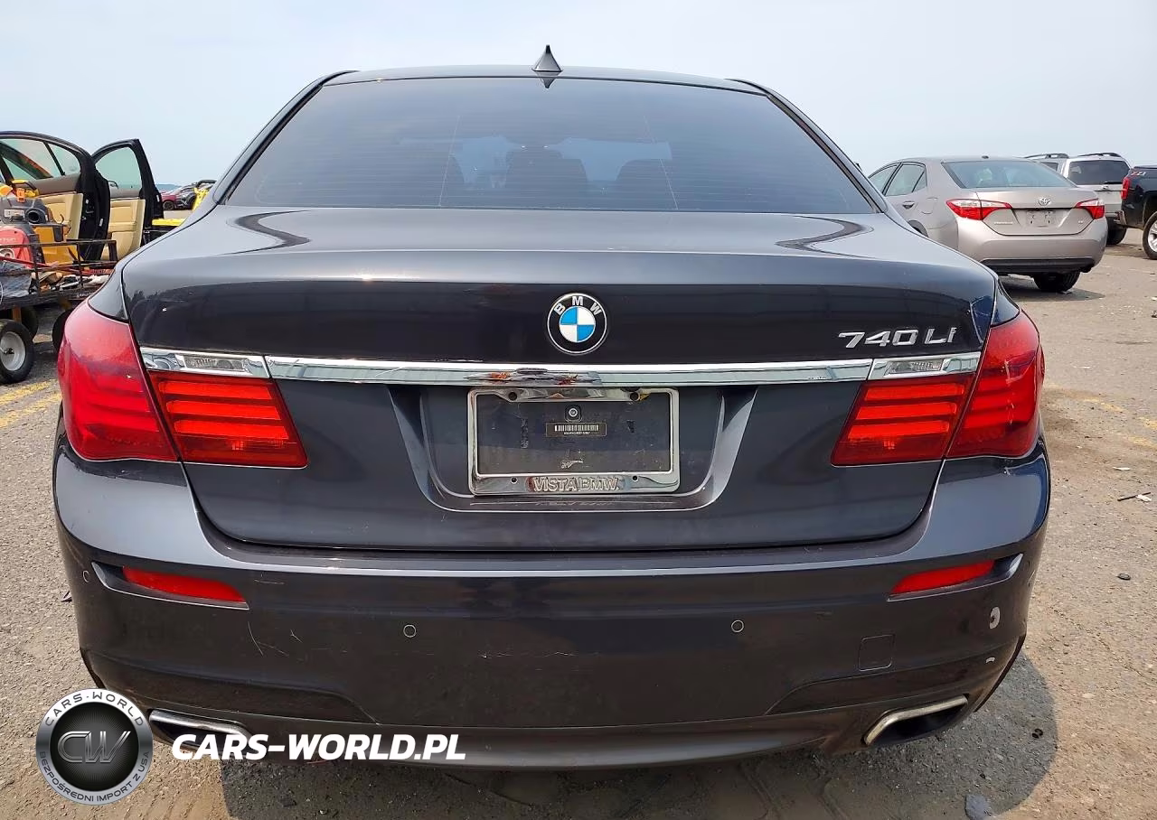 2013 BMW 740 Li VIN:WBAYE4C58DD136987 - 6
