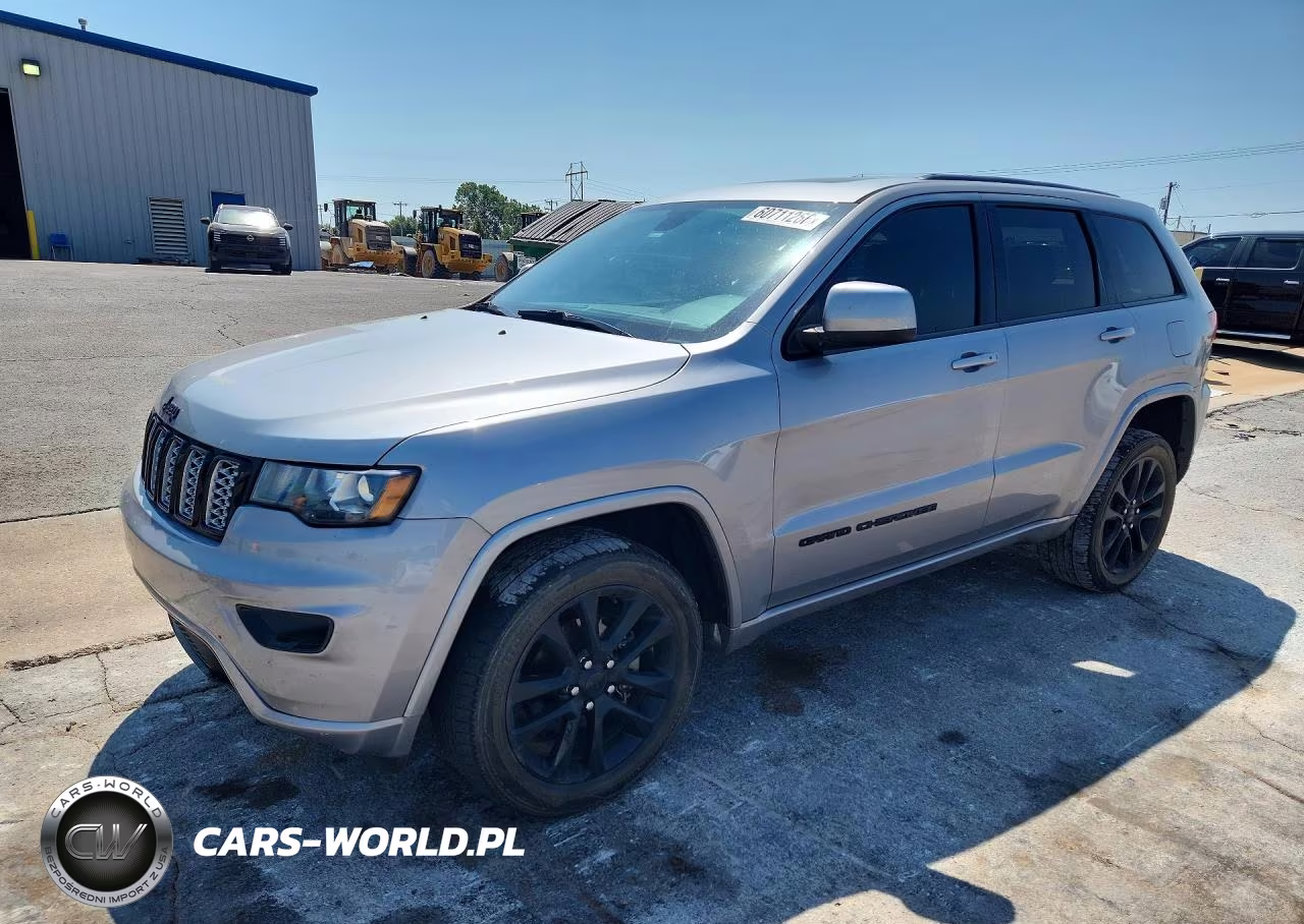 2020 Jeep Grand Cherokee Laredo – zdjęcie 1 z 13