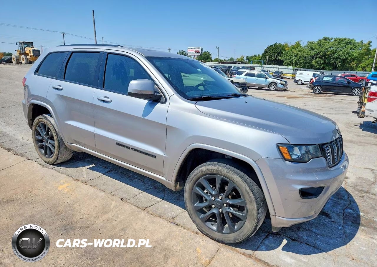 2020 Jeep Grand Cherokee Laredo VIN:1C4RJFAGXLC151465 - 4