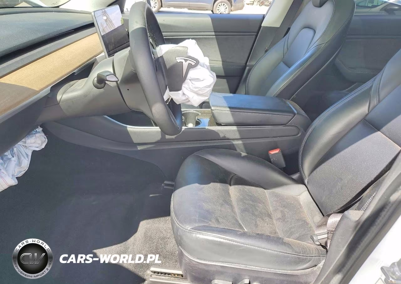 2019 Tesla Model 3 VIN:5YJ3E1EA1KF446524 - 7