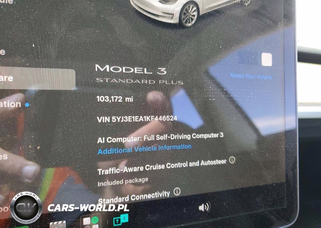 2019 Tesla Model 3 VIN:5YJ3E1EA1KF446524 - 9