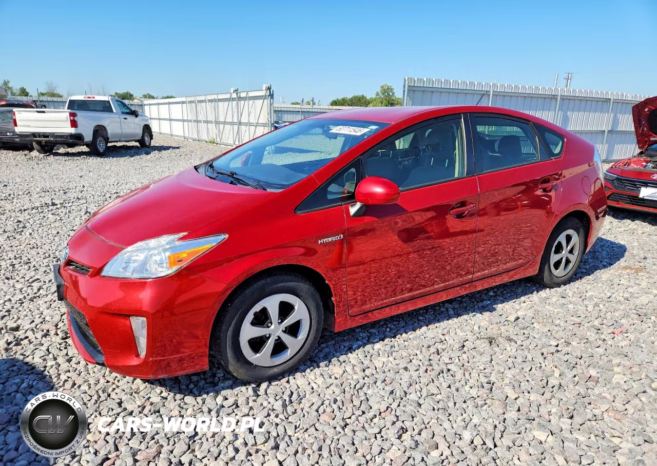 2014 Toyota Prius Three – zdjęcie 1 z 12