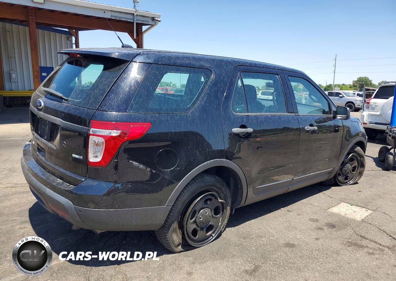 2015 Ford Explorer Police Interceptor VIN:1FM5K8AR0FGA16092 - 3