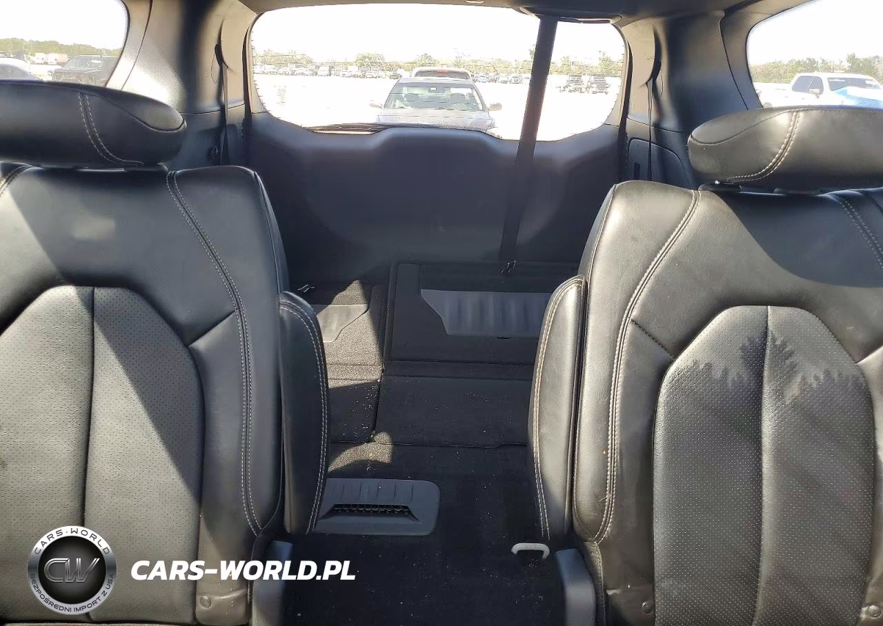 2025 Chrysler Pacifica Select VIN:2C4RC1BG5SR580319 - 10