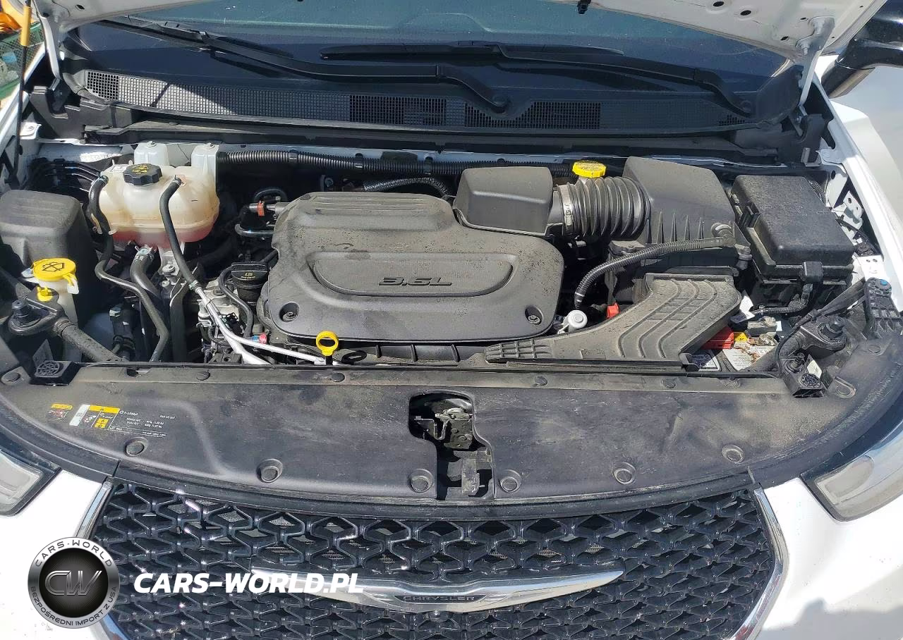 2025 Chrysler Pacifica Select VIN:2C4RC1BG5SR580319 - 12