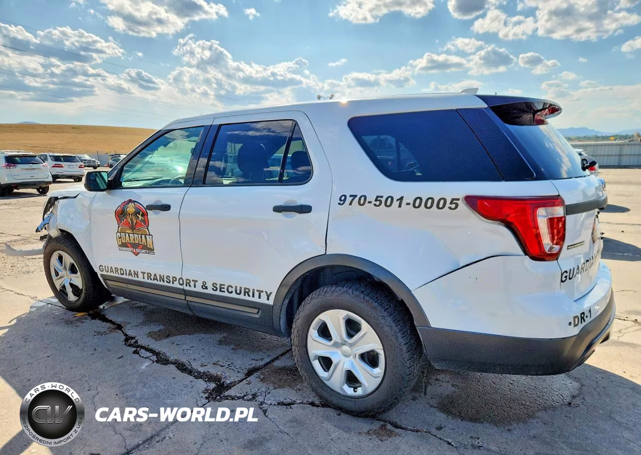 2017 Ford Explorer Police Interceptor VIN:1FM5K8AR7HGA24581 - 2
