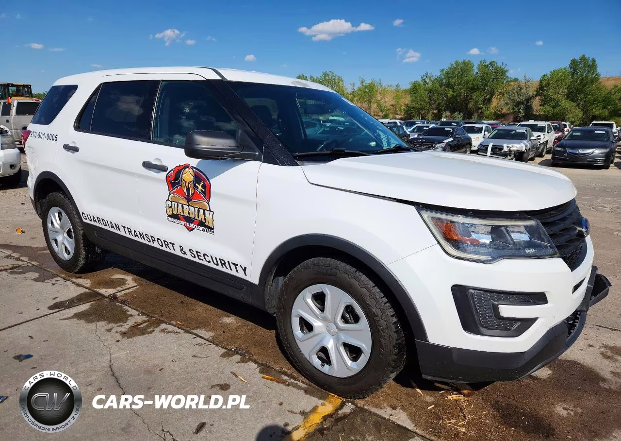 2017 Ford Explorer Police Interceptor VIN:1FM5K8AR7HGA24581 - 4
