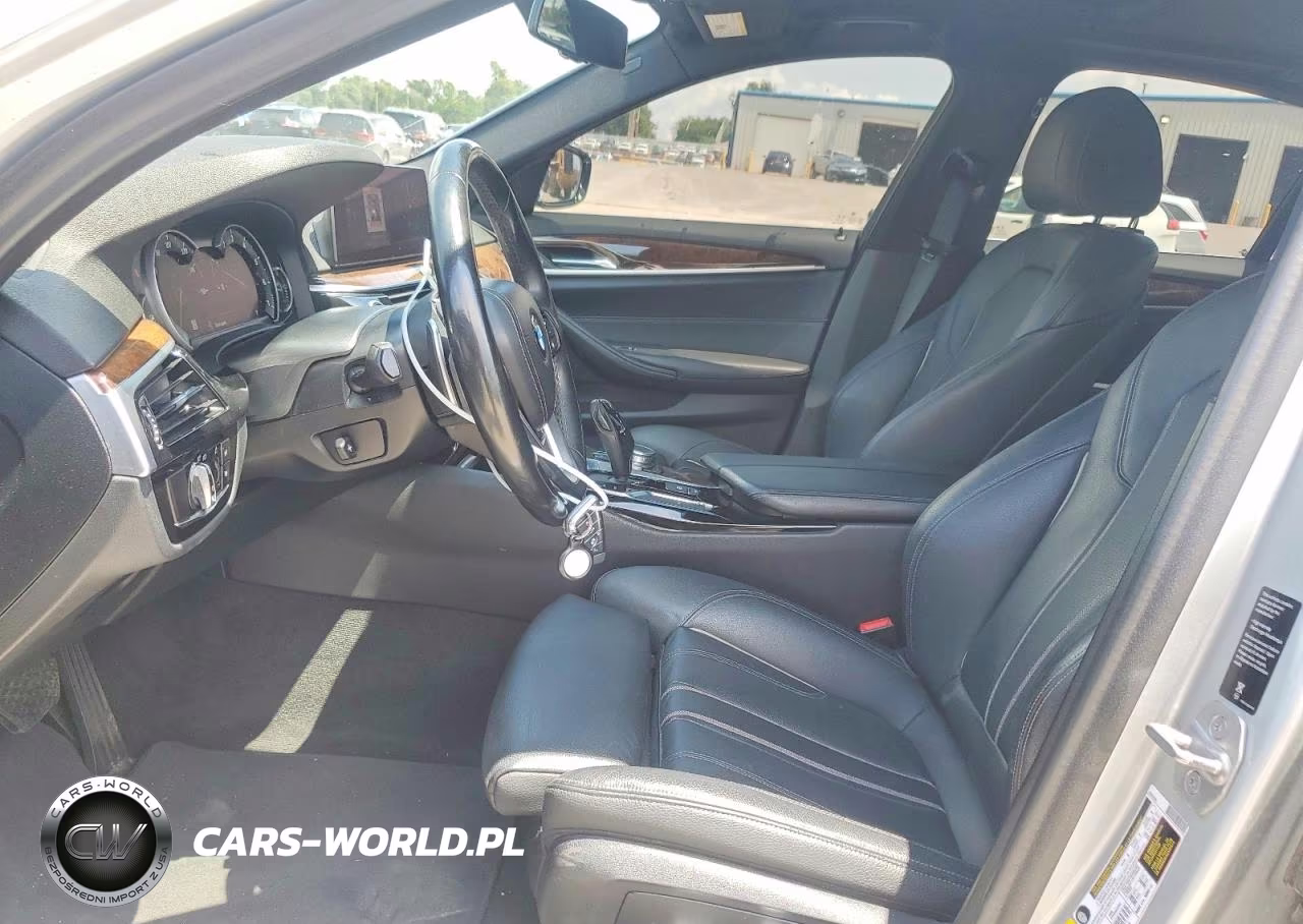 2019 BMW 530 Xi VIN:WBAJA7C58KWW47874 - 7
