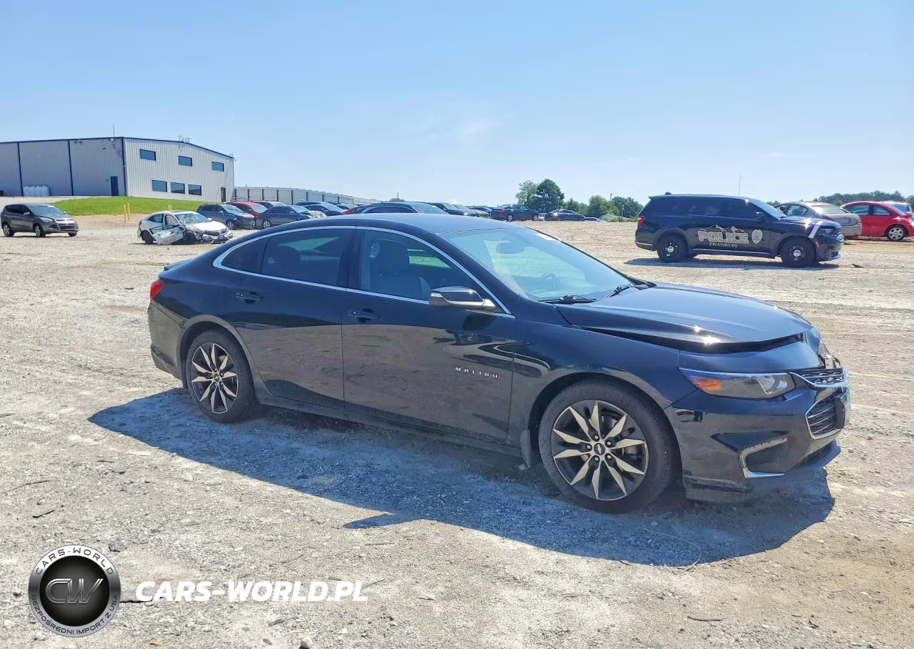2018 Chevrolet Malibu Lt VIN:1G1ZD5ST2JF207402 - 4