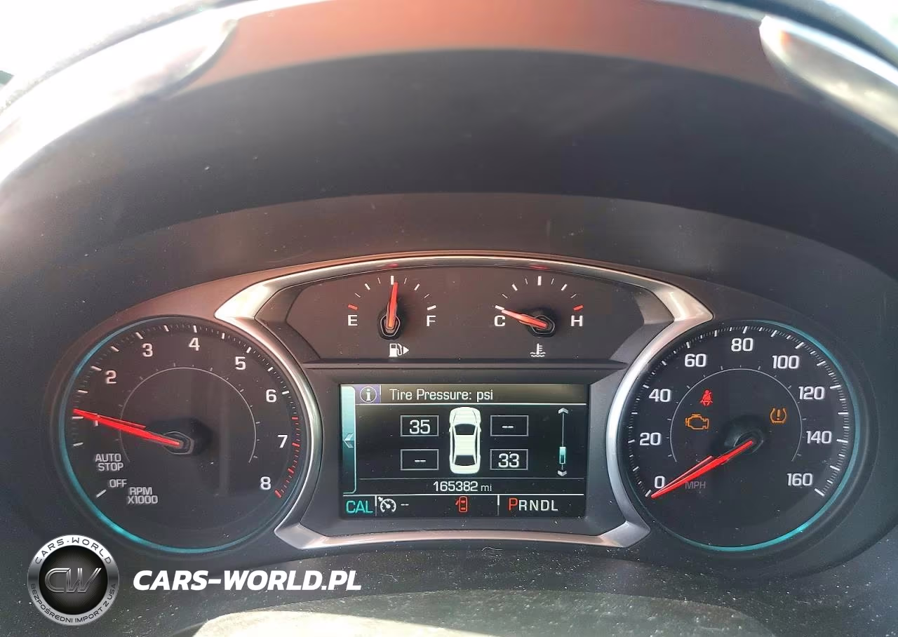 2018 Chevrolet Malibu Lt VIN:1G1ZD5ST2JF207402 - 9