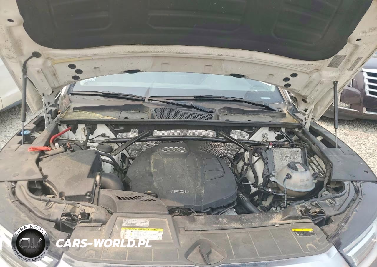 2018 Audi Q5 Premium VIN:WA1ANAFY7J2018522 - 12