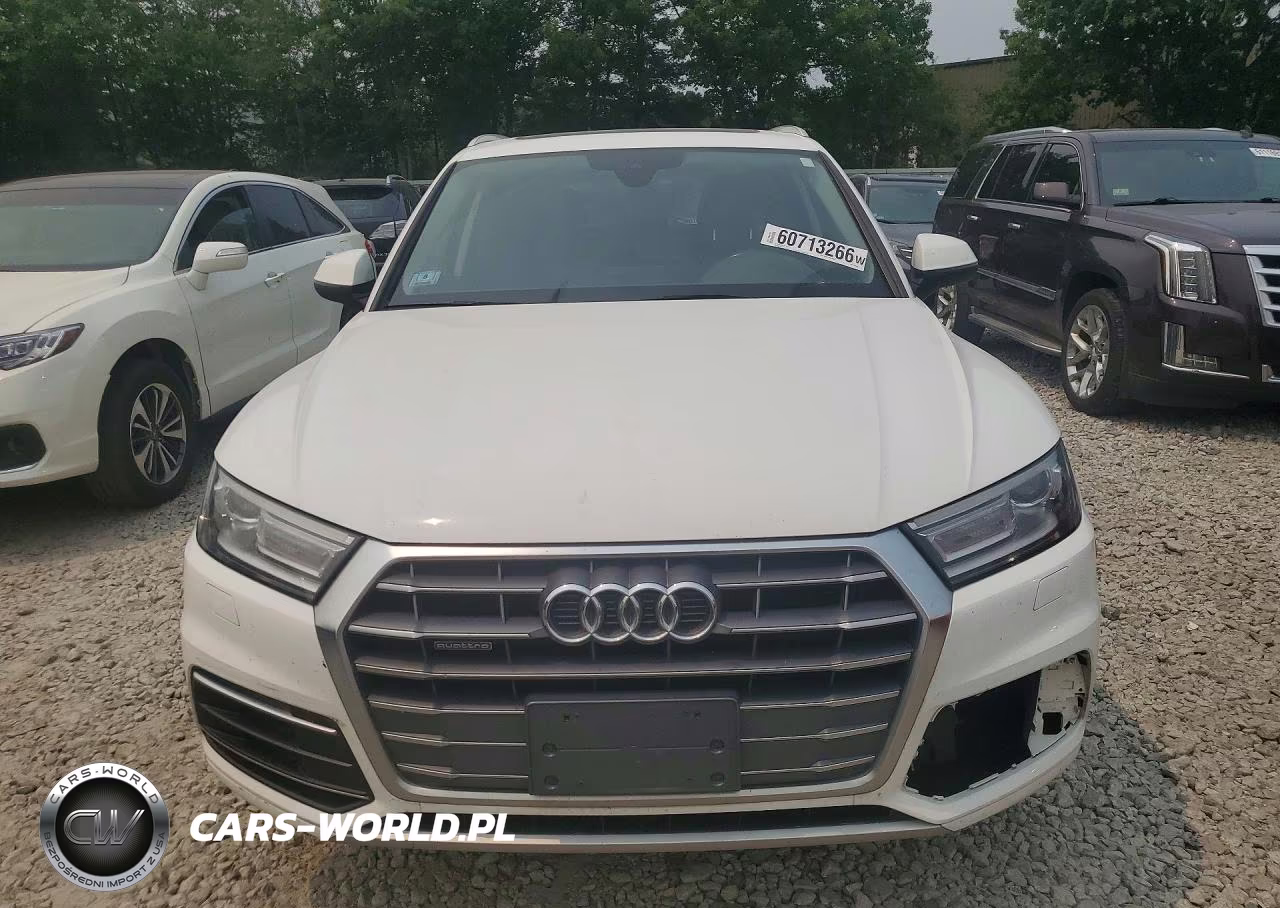 2018 Audi Q5 Premium VIN:WA1ANAFY7J2018522 - 5