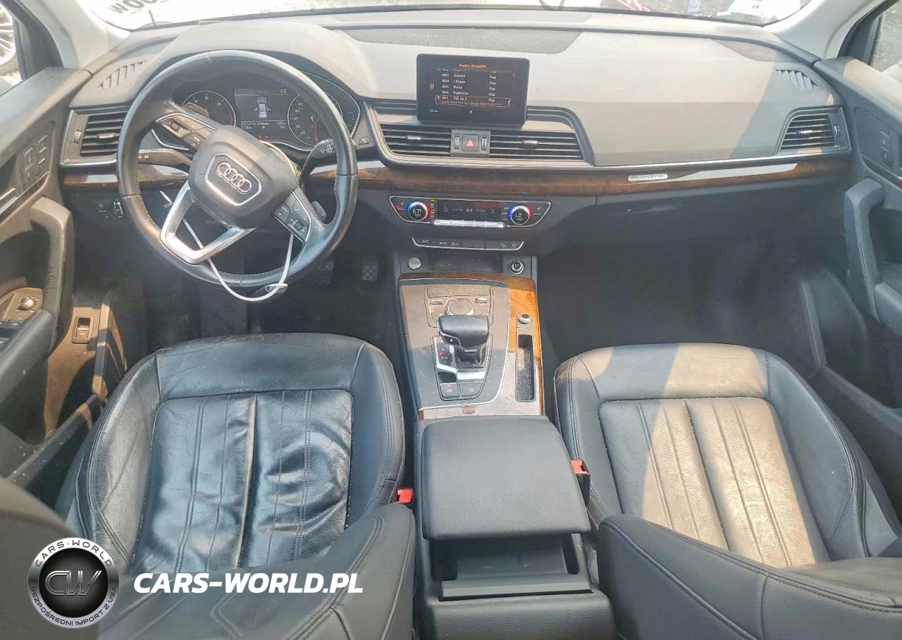 2018 Audi Q5 Premium VIN:WA1ANAFY7J2018522 - 8