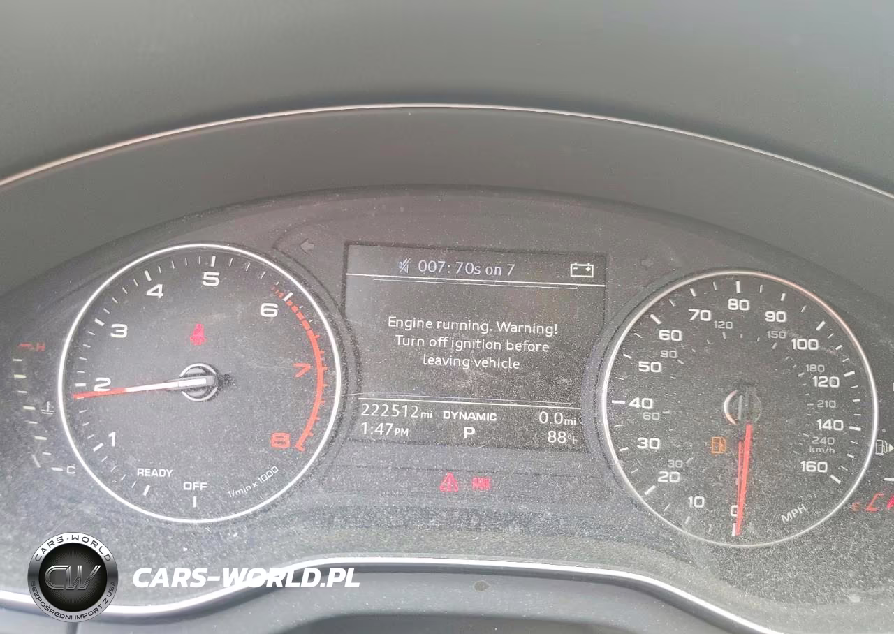 2018 Audi Q5 Premium VIN:WA1ANAFY7J2018522 - 9