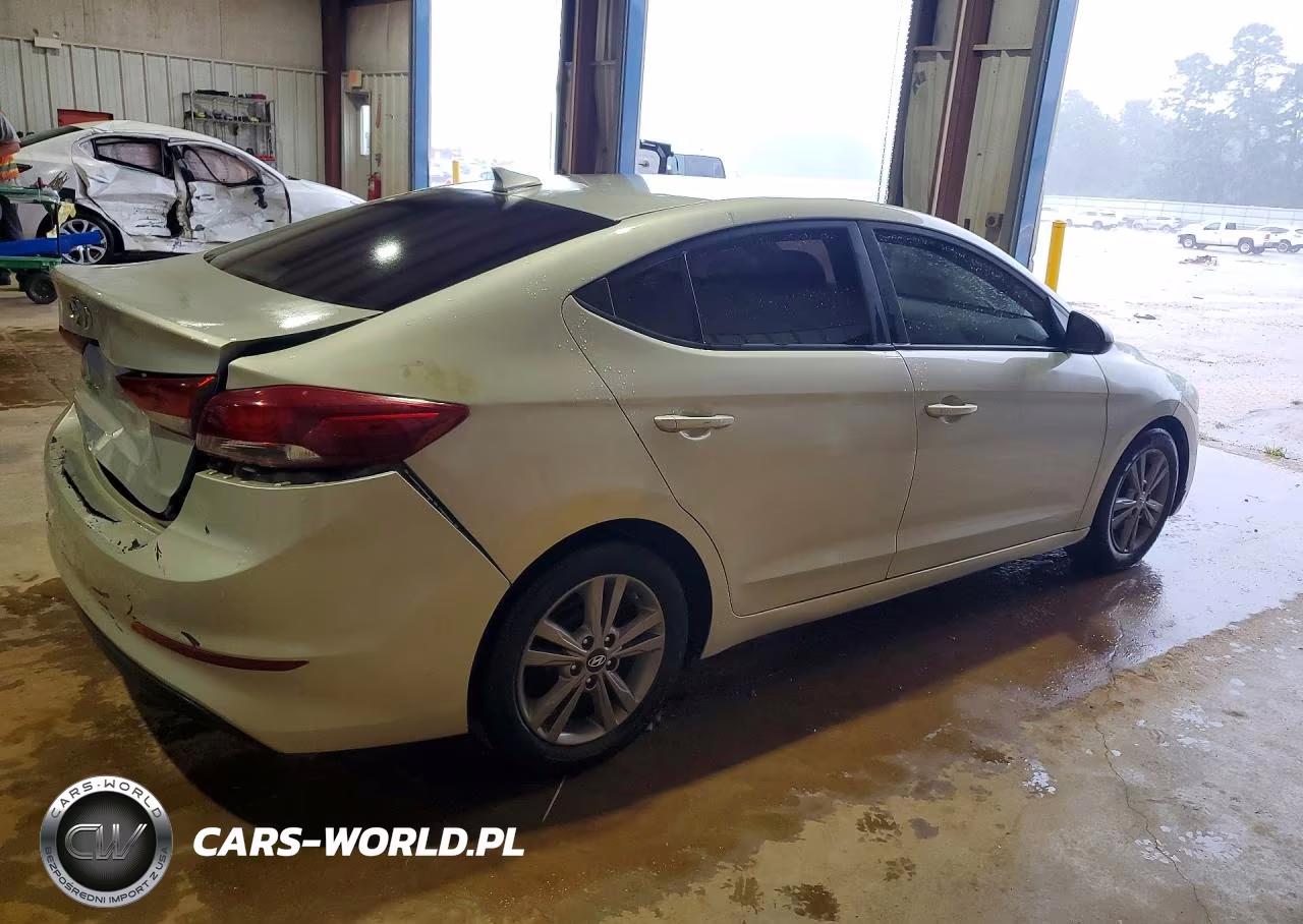 2017 Hyundai Elantra Se VIN:5NPD84LF4HH035298 - 3