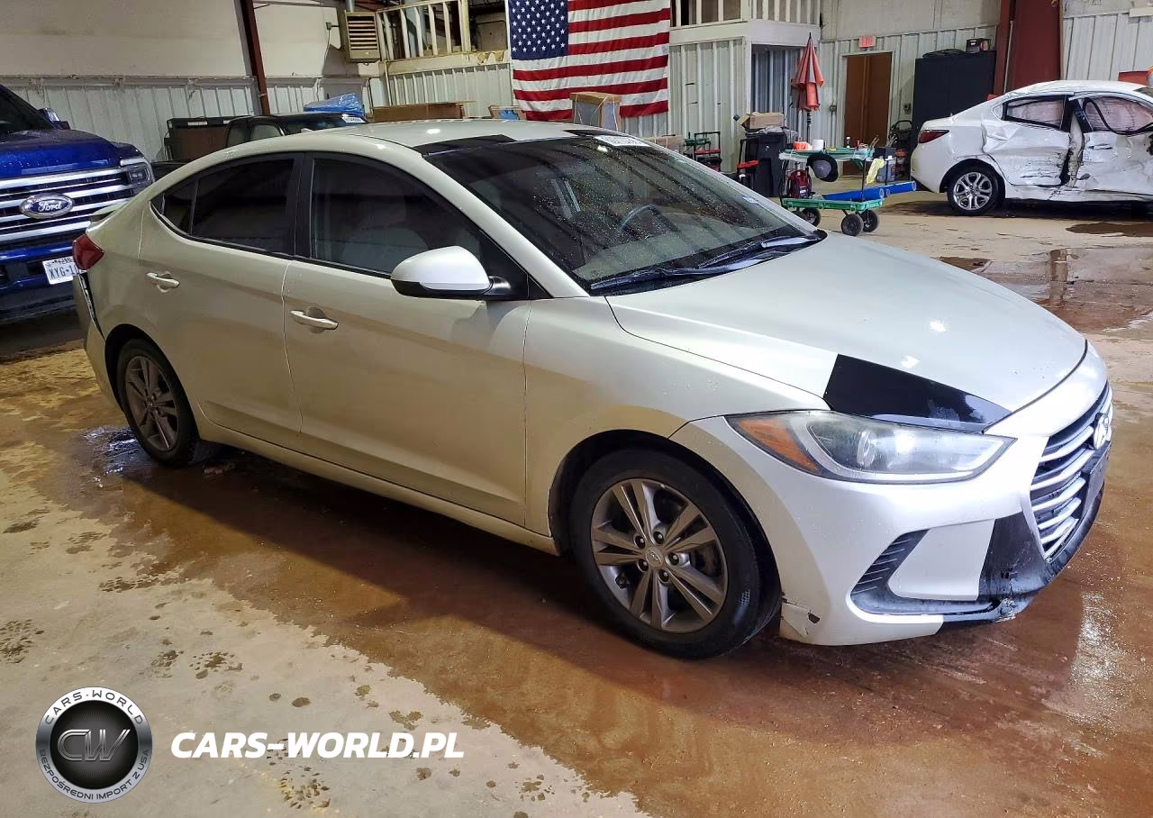 2017 Hyundai Elantra Se VIN:5NPD84LF4HH035298 - 4
