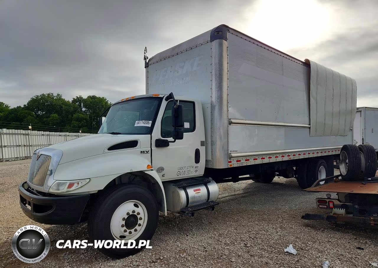 2021 International Mv607 Box Truck
