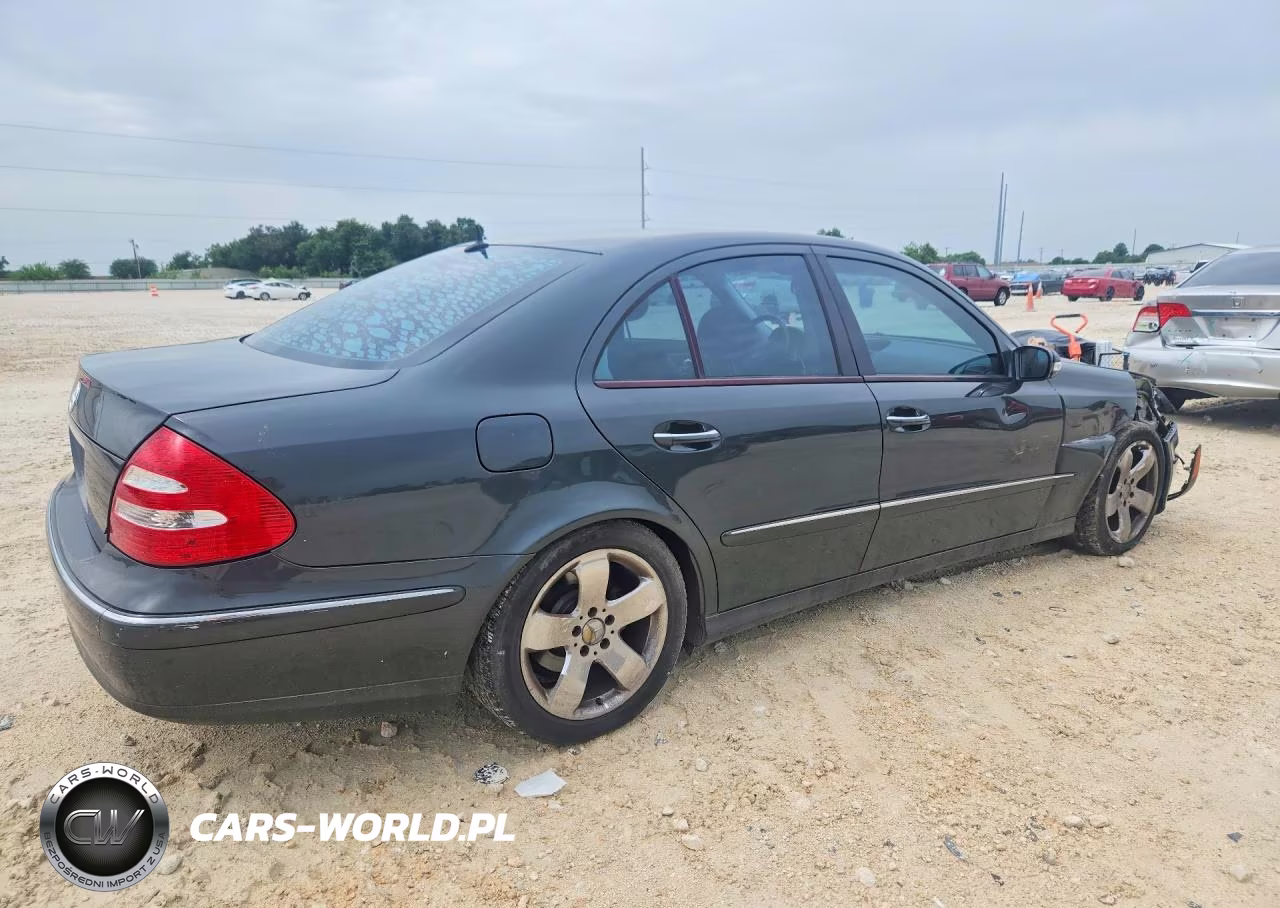 2004 Mercedes-Benz E 500 VIN:WDBUF70J44A514143 - 3