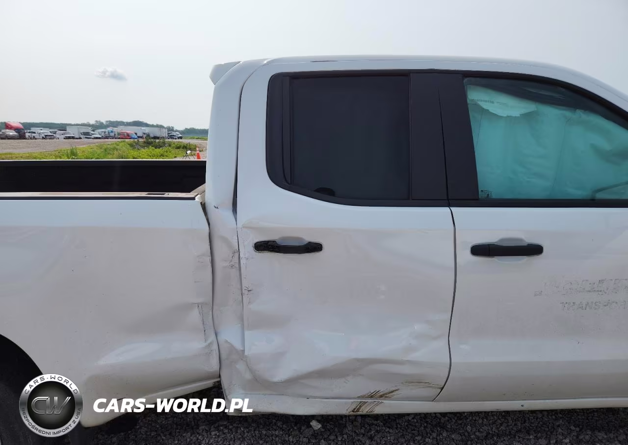2021 Chevrolet Silverado C1500 VIN:1GCRWAEF1MZ338923 - 10