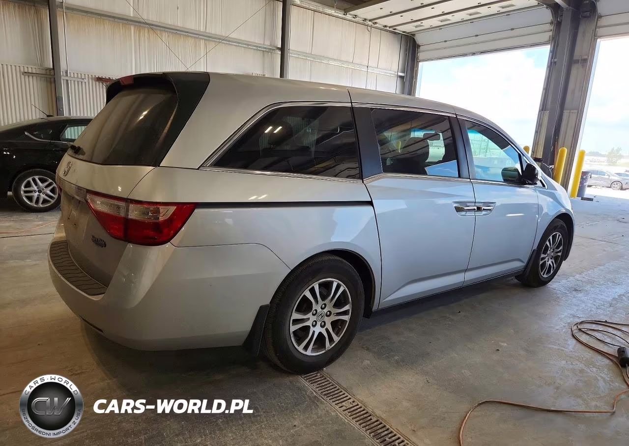 2012 Honda Odyssey Exl VIN:5FNRL5H63CB061739 - 3