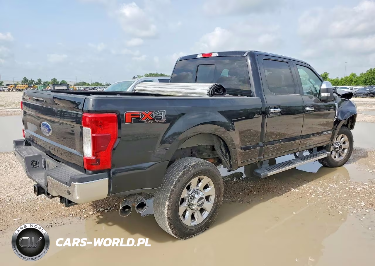 2017 Ford F350 Super Duty VIN:1FT8W3BT6HEB26095 - 3