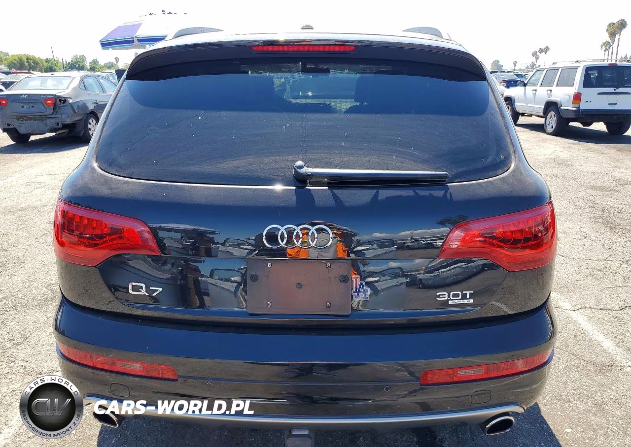 2015 Audi Q7 Premium Plus VIN:WA1LGAFE0FD009732 - 6