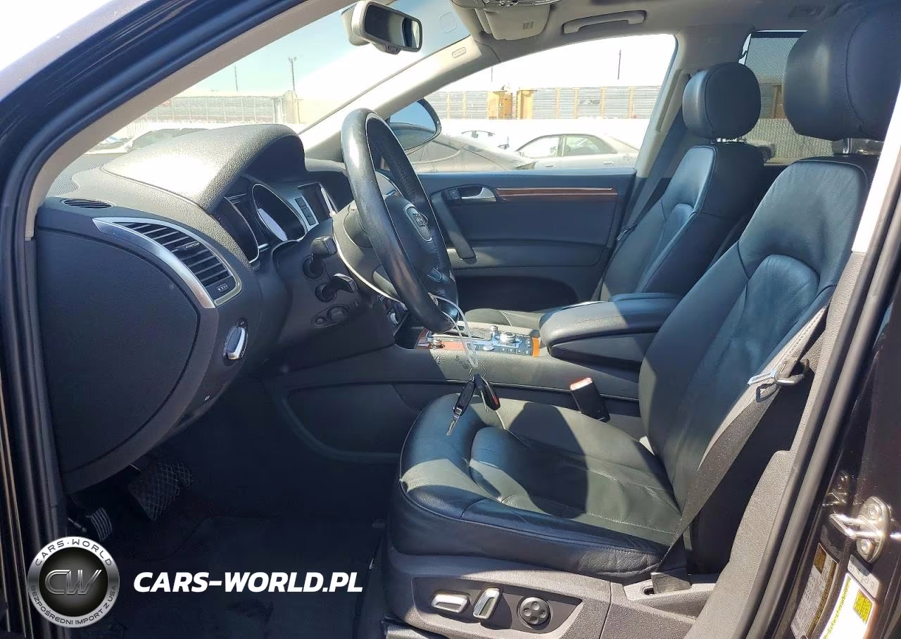 2015 Audi Q7 Premium Plus VIN:WA1LGAFE0FD009732 - 7