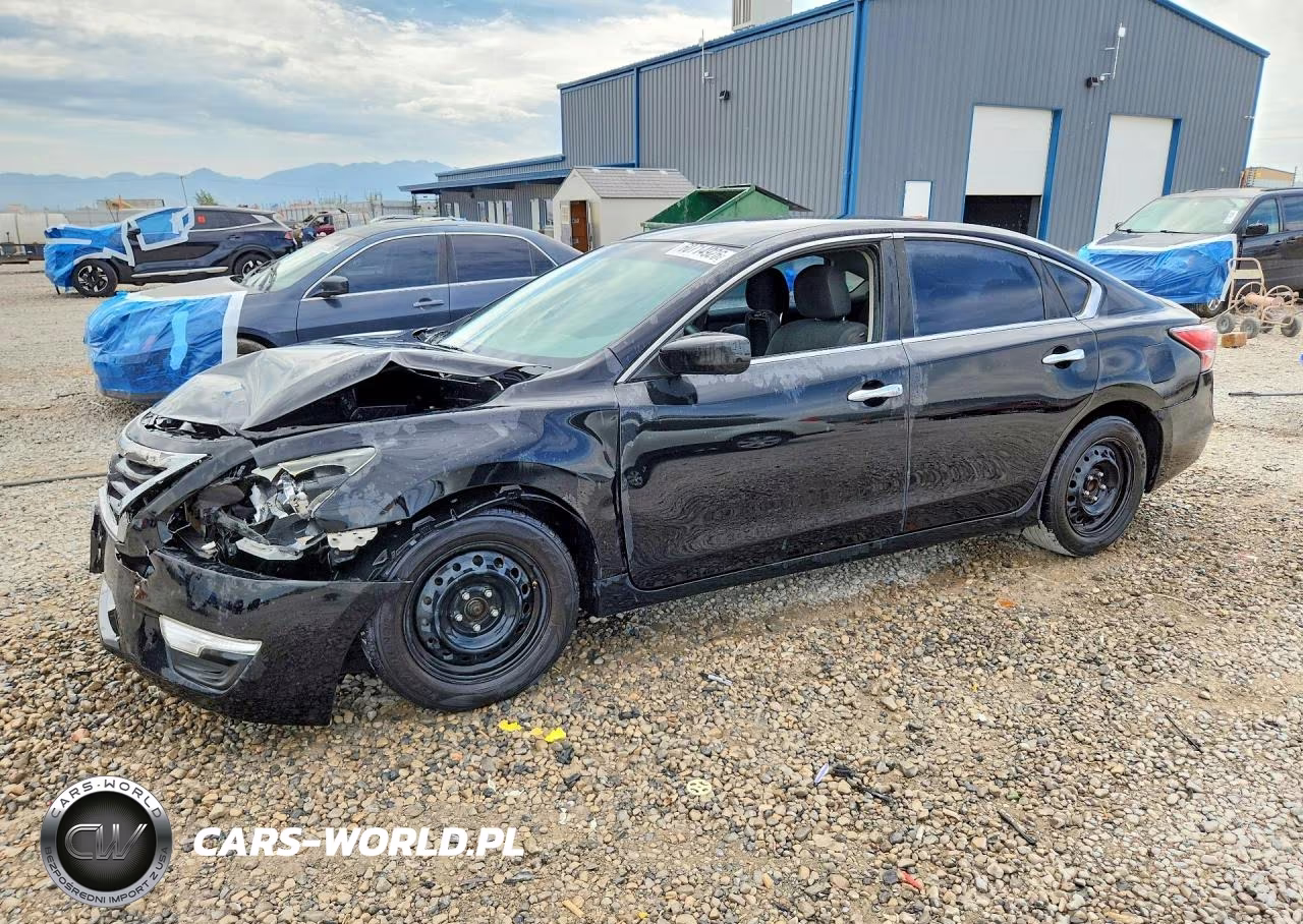 2014 Nissan Altima 2.5 S – zdjęcie 1 z 12