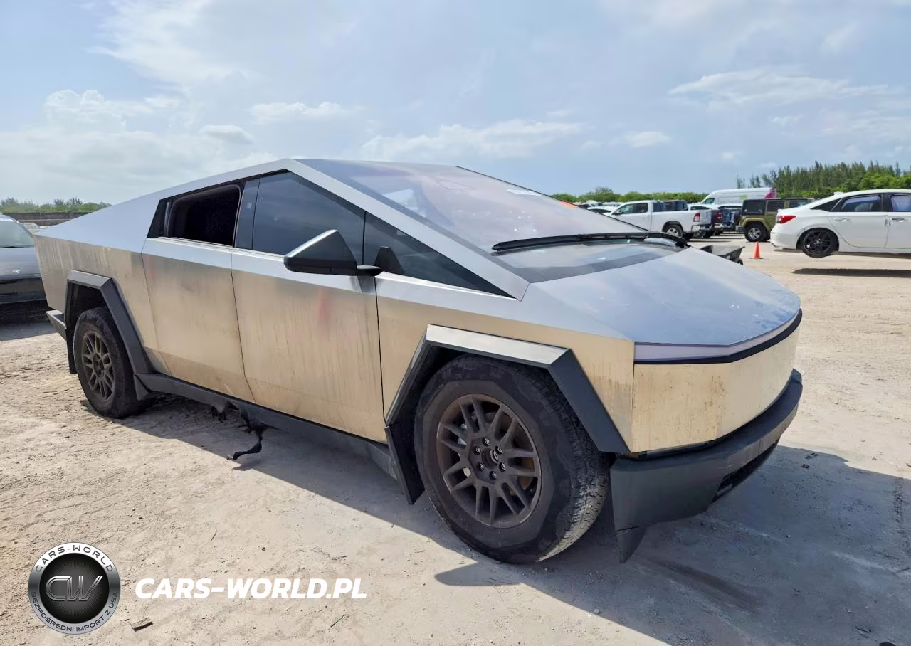 2025 Tesla Cybertruck VIN:7G2CEHED7SA072420 - 4