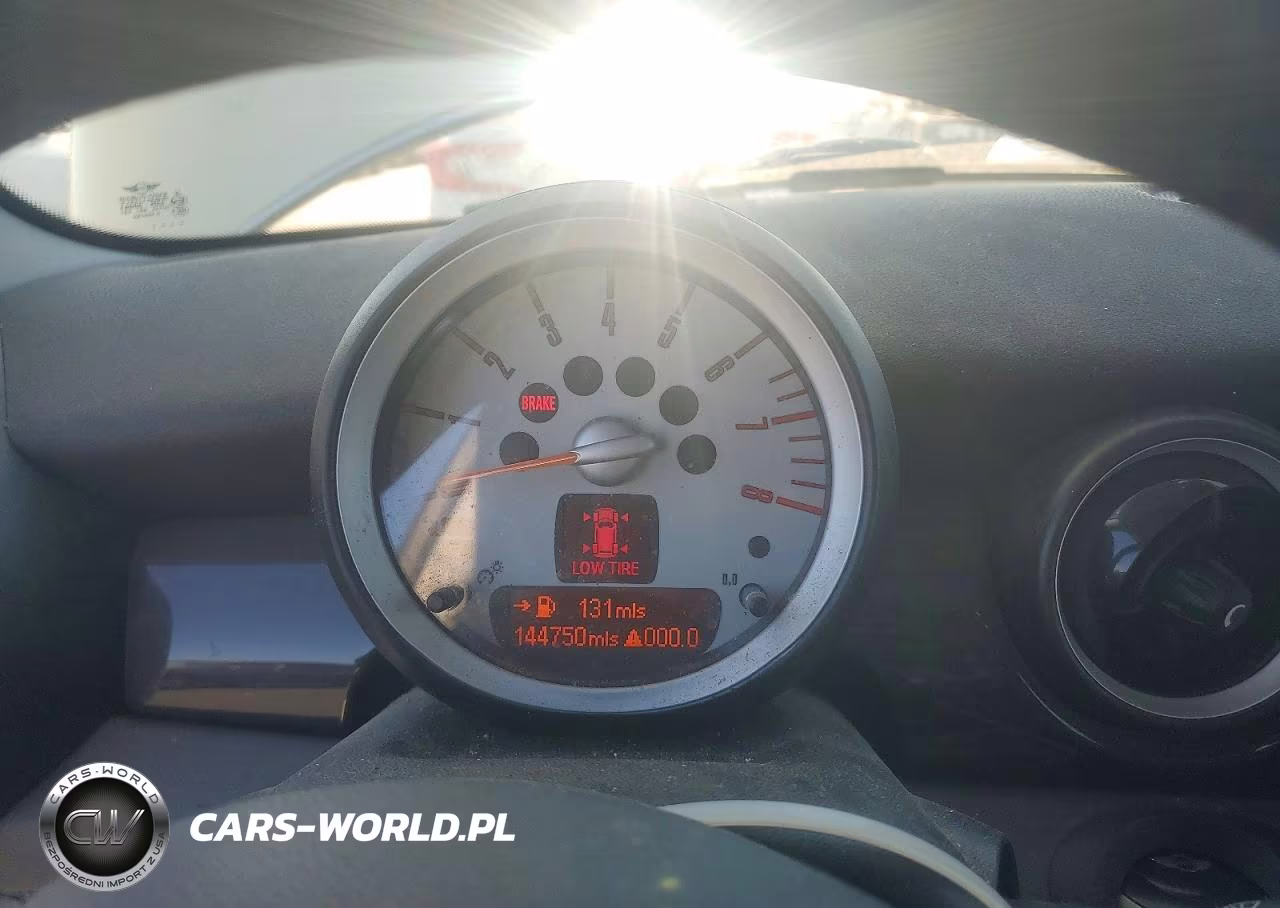2009 Mini Cooper S Clubman VIN:WMWMM33529TP74712 - 10