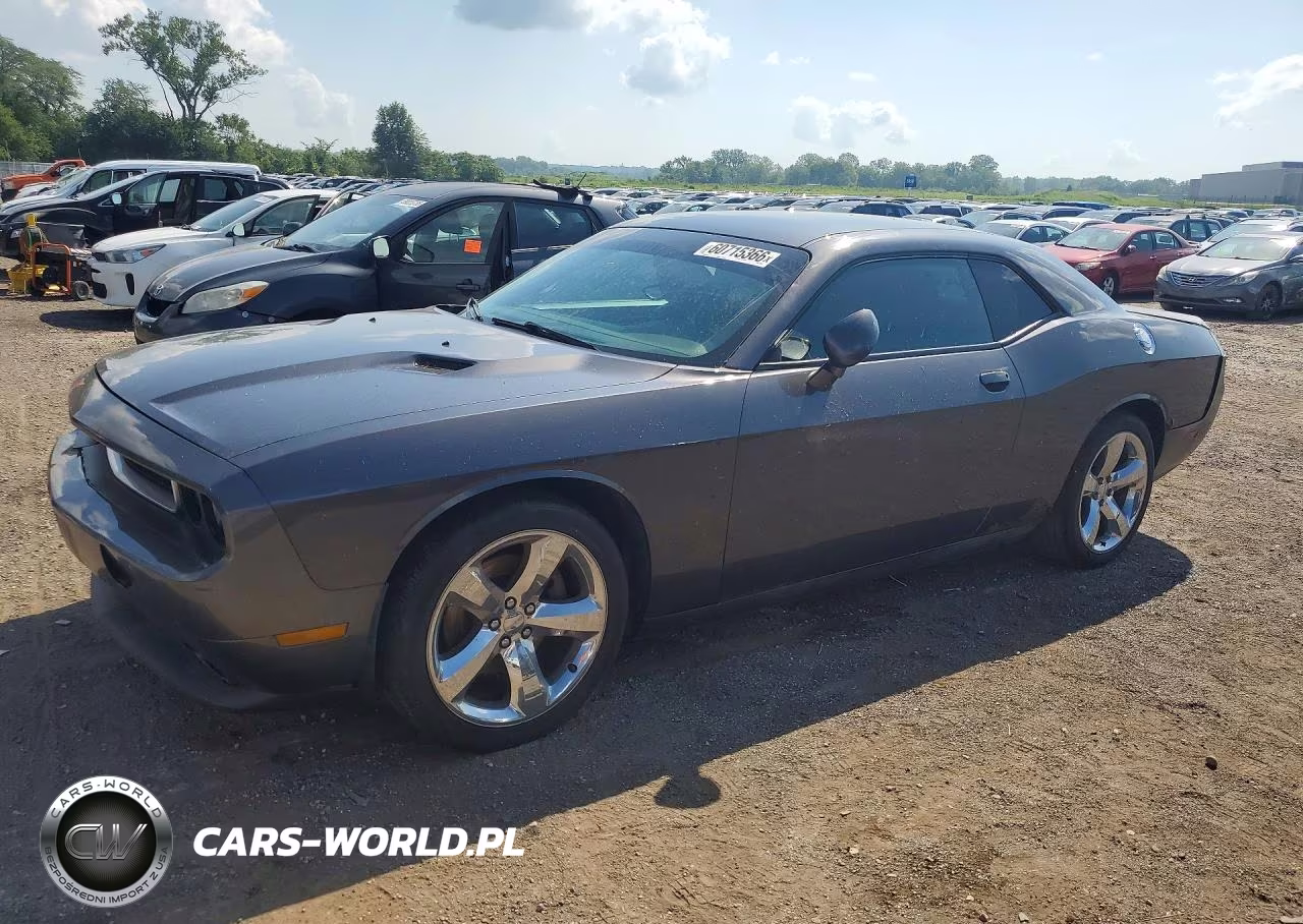 2013 Dodge Challenger Sxt