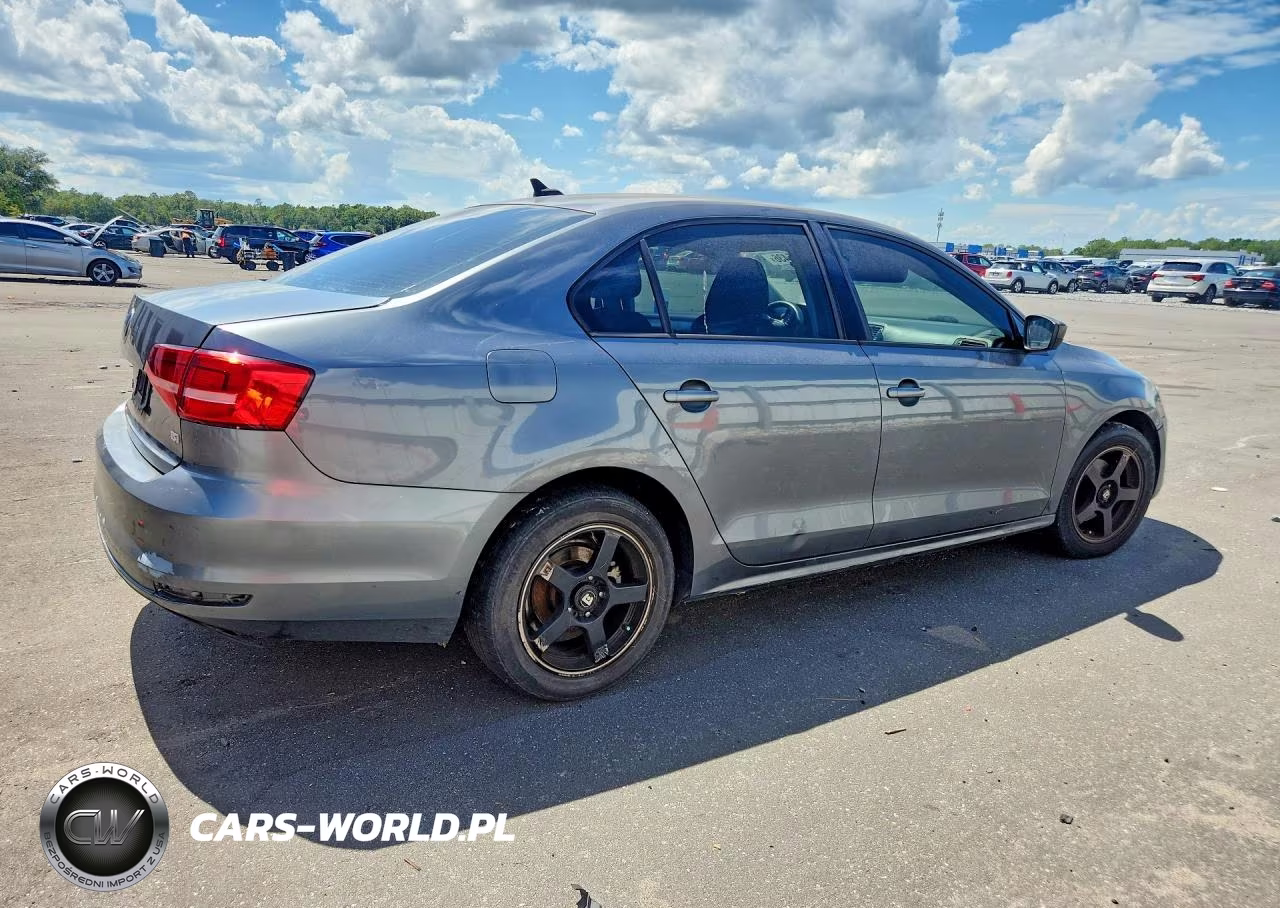 2015 Volkswagen Jetta Se VIN:3VWD17AJXFM251111 - 3