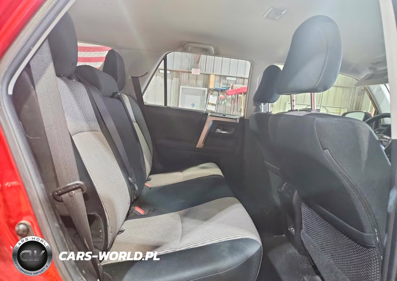 2021 Toyota 4Runner Sr5 VIN:JTEMU5JR7M5878240 - 11