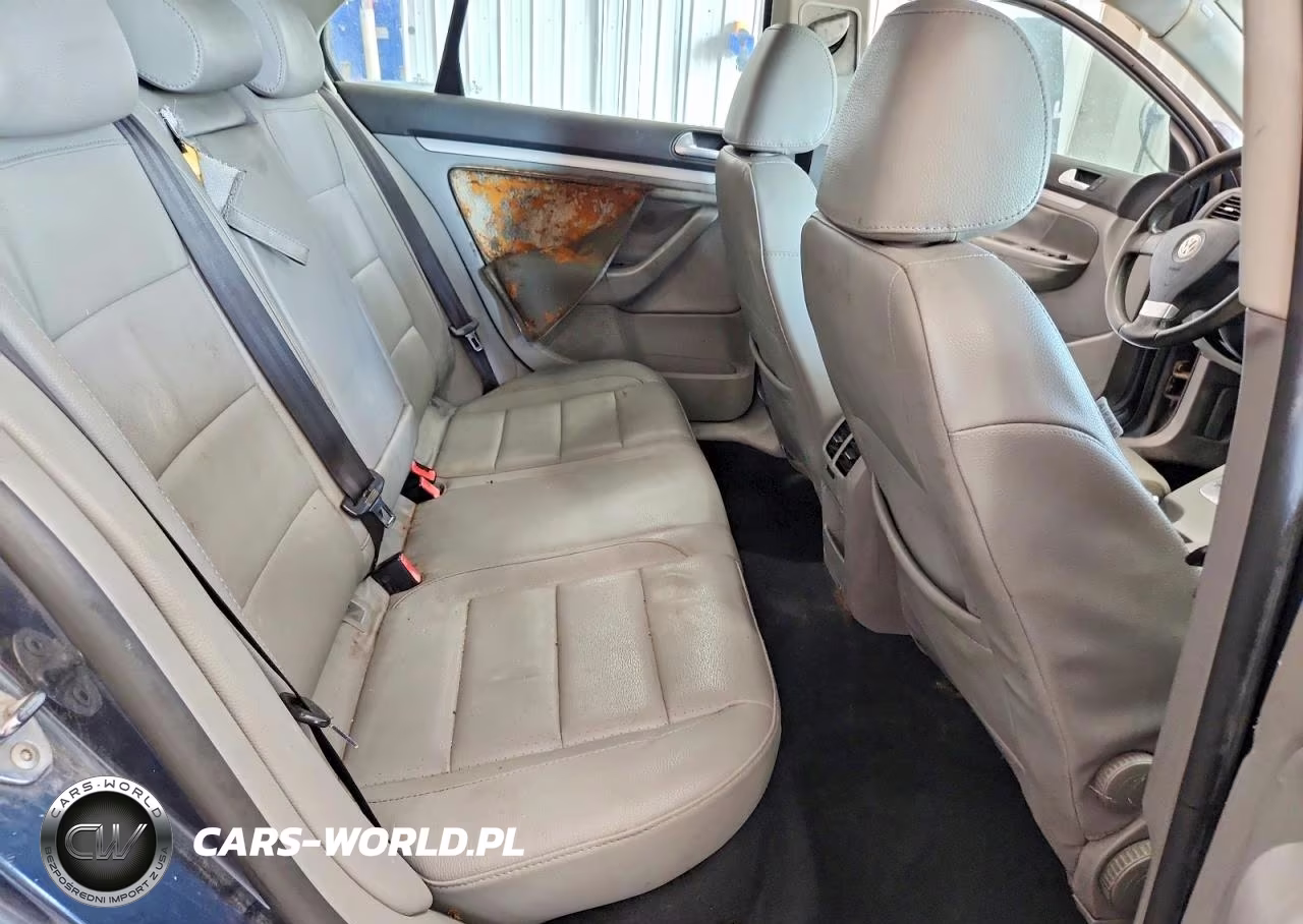 2008 Volkswagen Jetta Se VIN:3VWRM71K88M105251 - 10