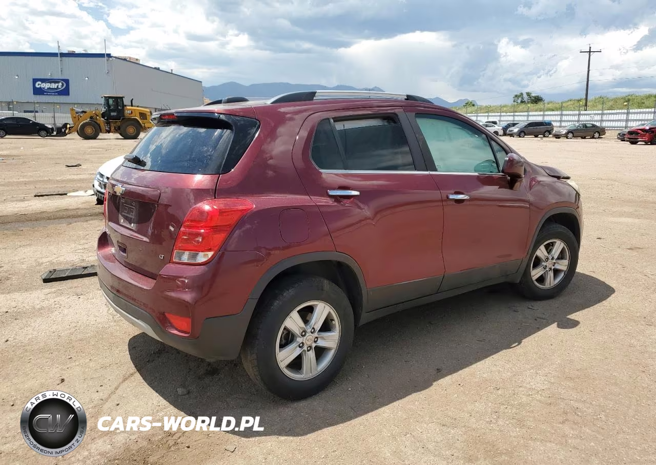 2017 Chevrolet Trax 1Lt VIN:3GNCJPSB5HL197724 - 3