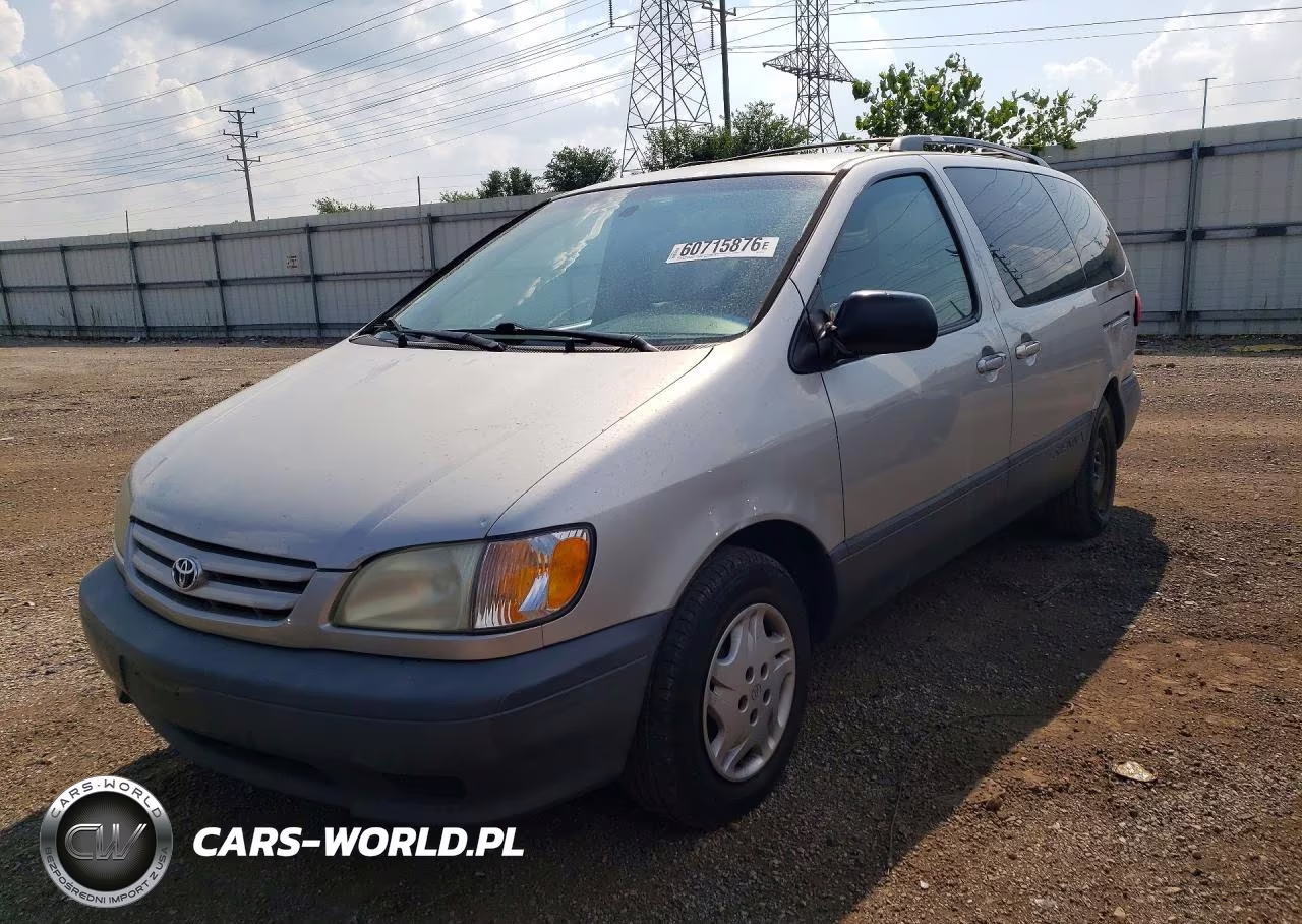 2002 Toyota Sienna Le