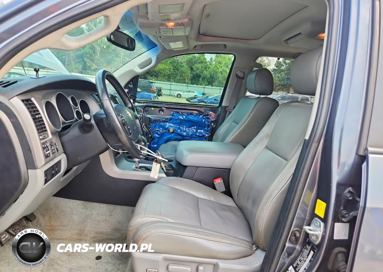 2010 Toyota Sequoia Limited VIN:5TDJY5G10AS036777 - 7