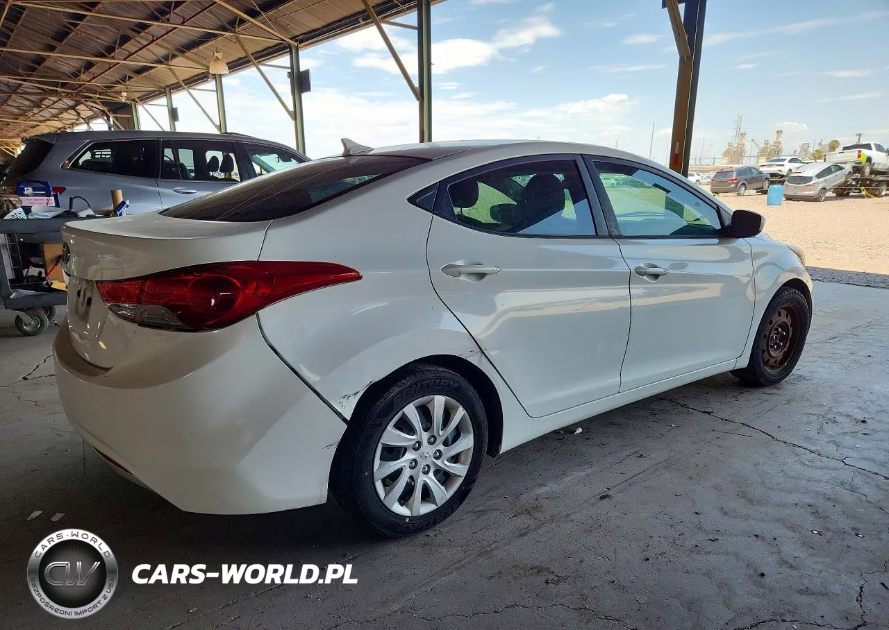 2011 Hyundai Elantra Gls VIN:5NPDH4AE5BH059787 - 3