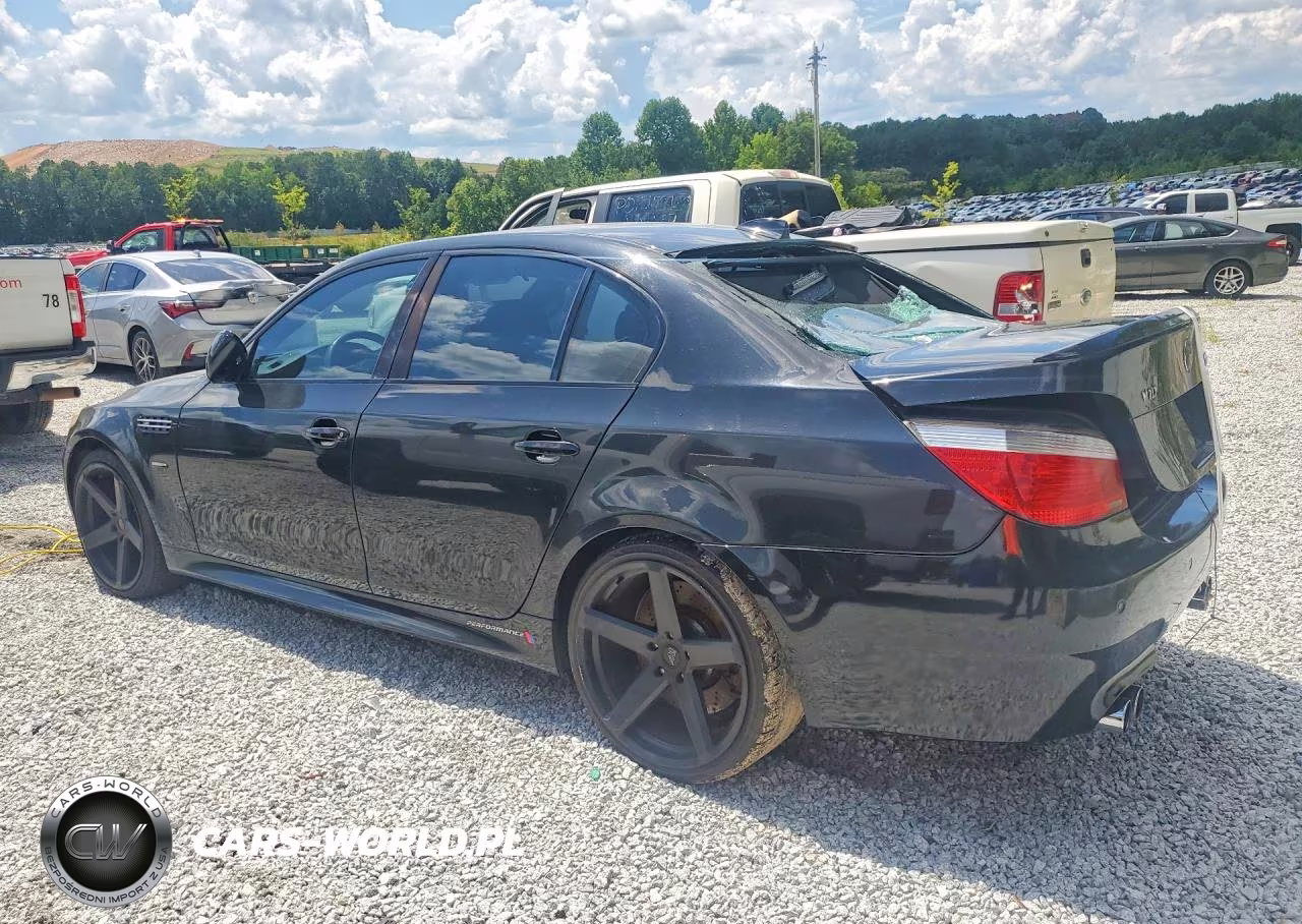 2007 BMW M5 VIN:WBSNB93517CX07881 - 2