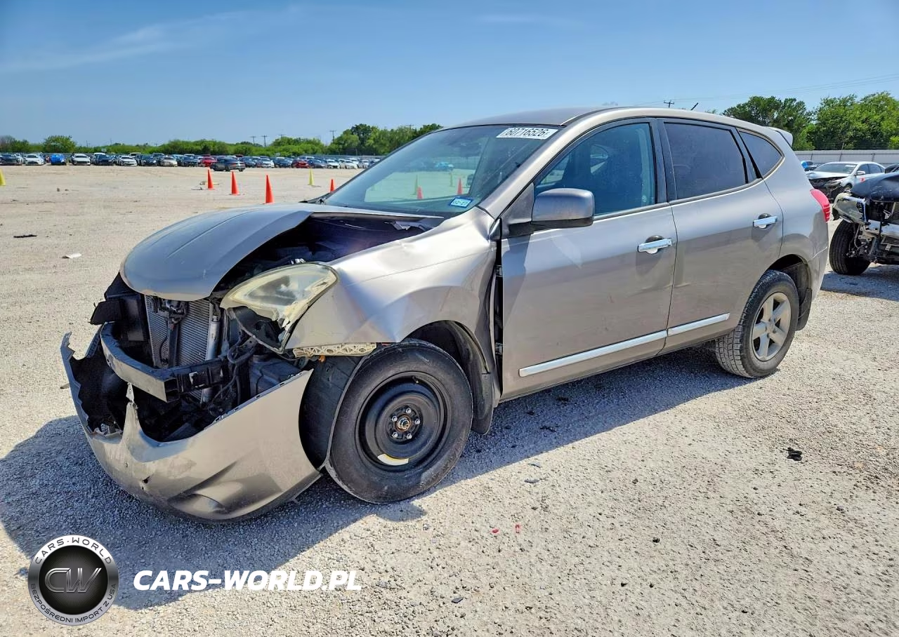 2013 Nissan Rogue S – zdjęcie 1 z 12