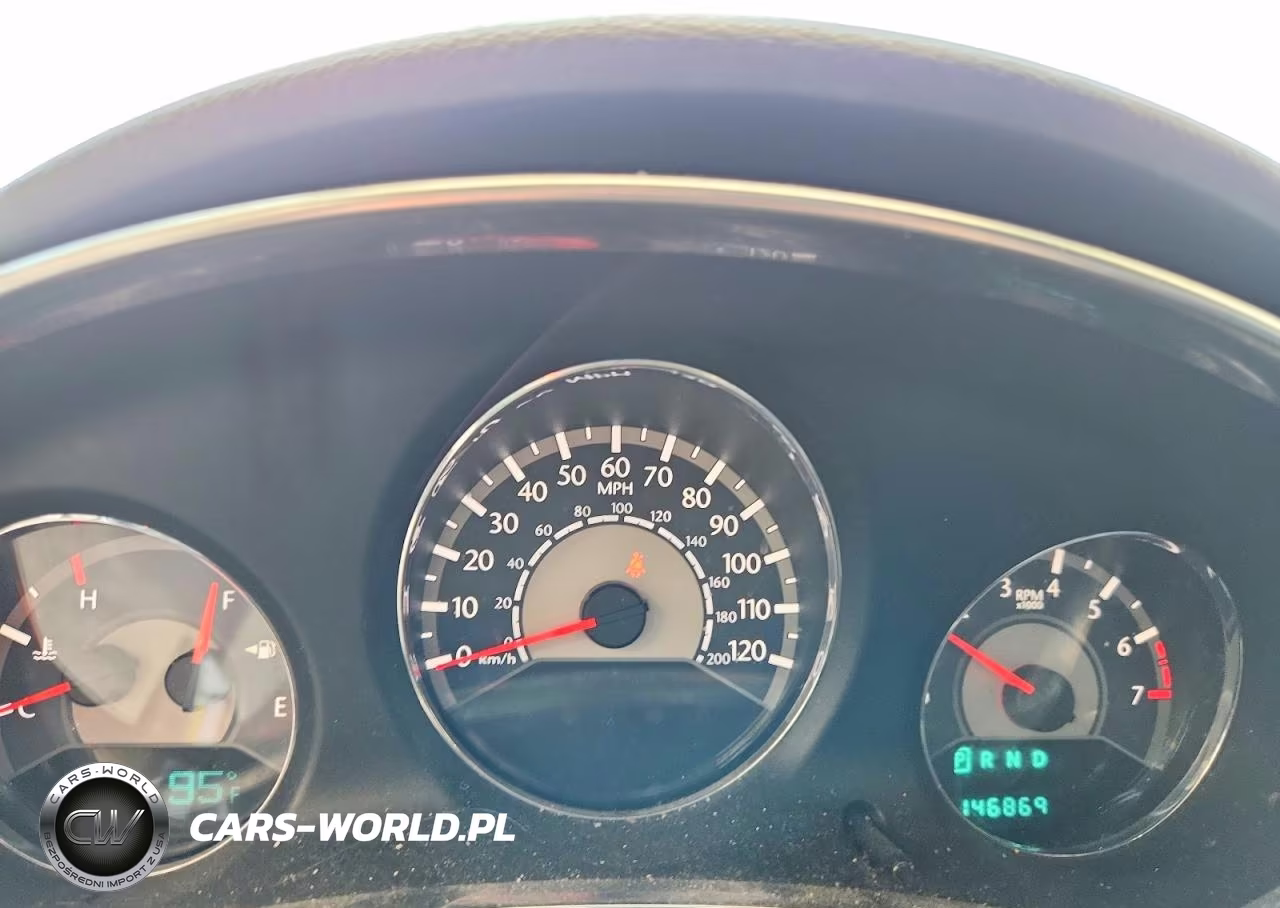 2013 Chrysler 200 Touring VIN:1C3CCBBB1DN593816 - 9