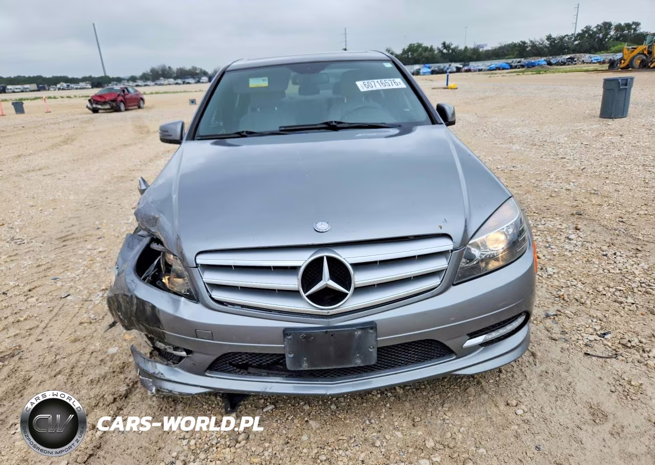 2011 Mercedes-Benz C 300 VIN:WDDGF5EB0BR184185 - 5