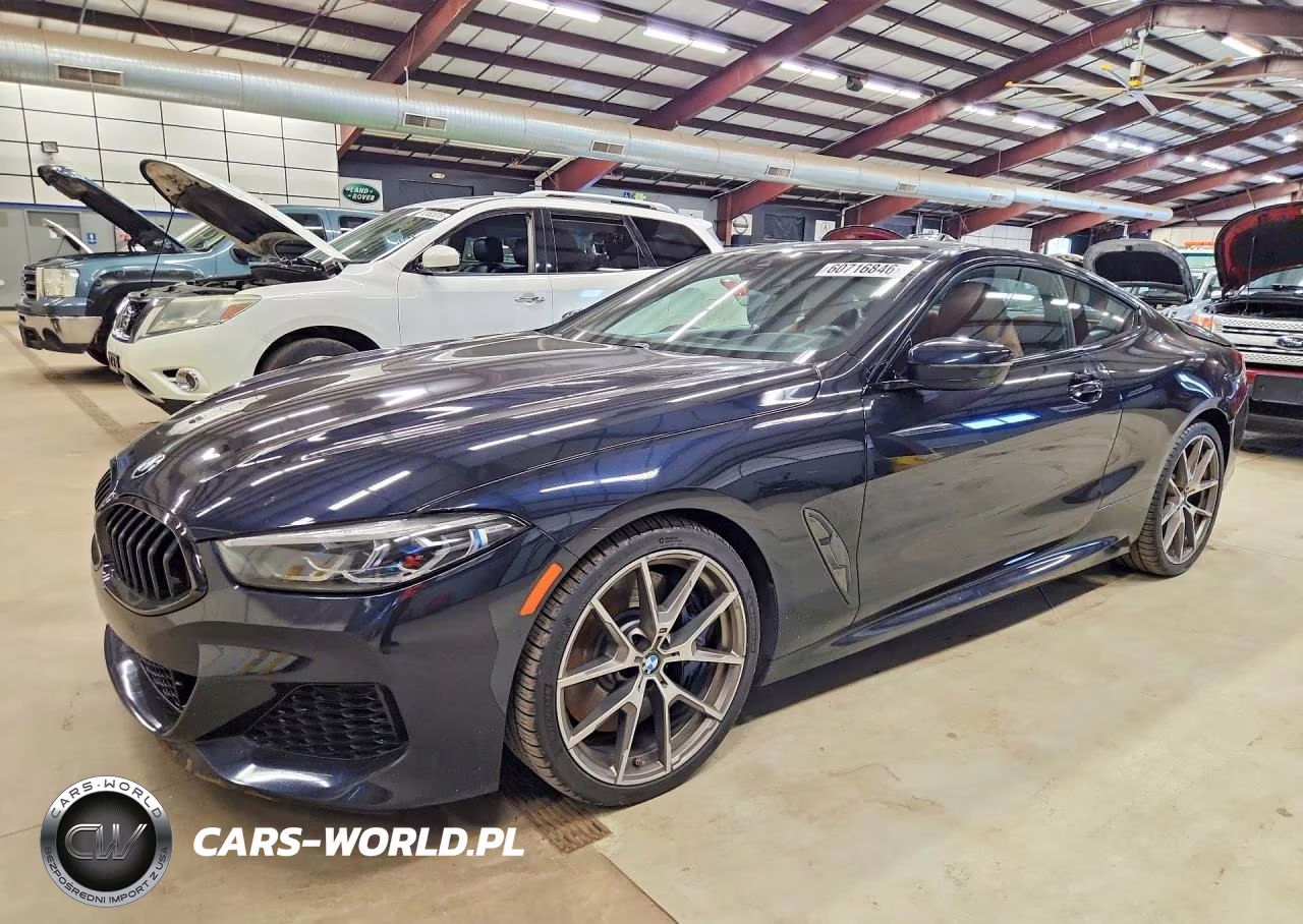 2021 BMW M850Xi