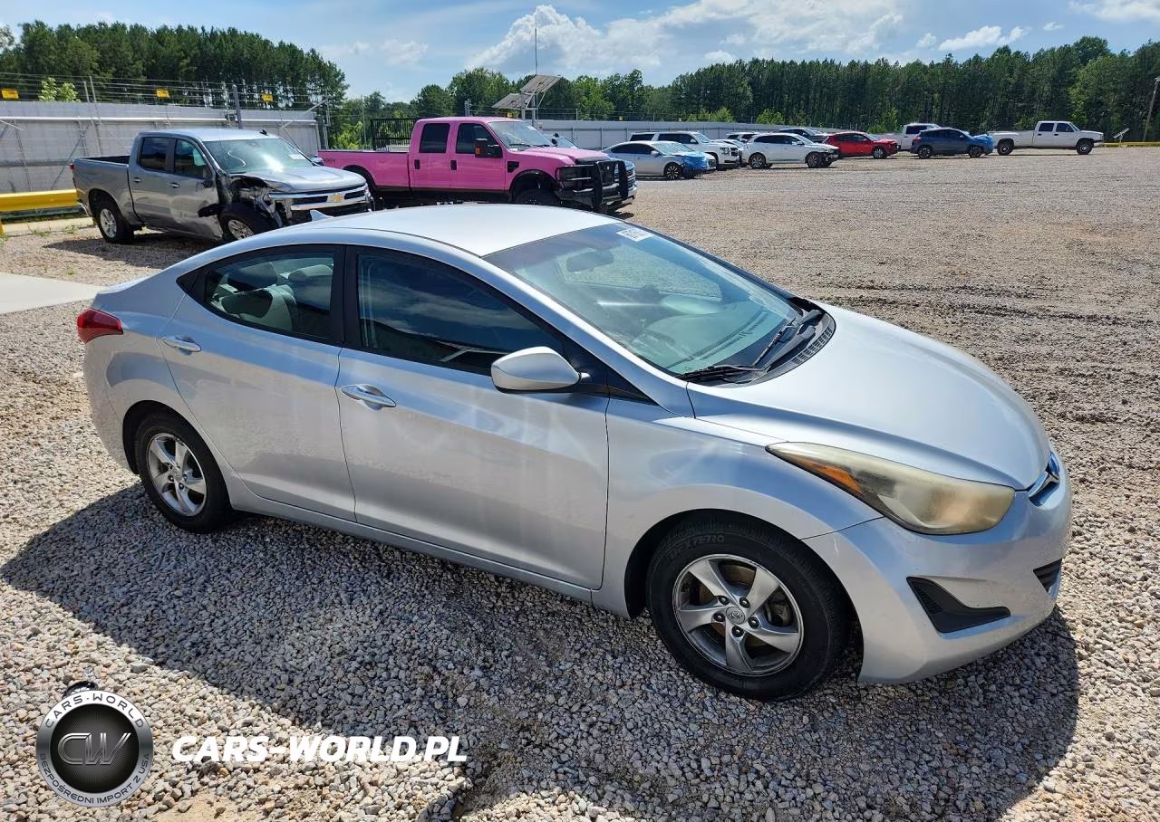 2014 Hyundai Elantra Se VIN:5NPDH4AE6EH477988 - 4