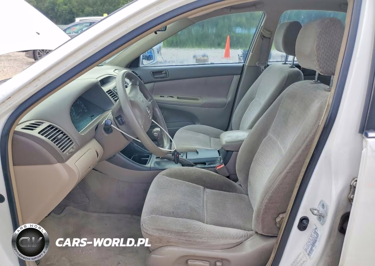 2002 Toyota Camry Le VIN:4T1BE32K22U084971 - 7