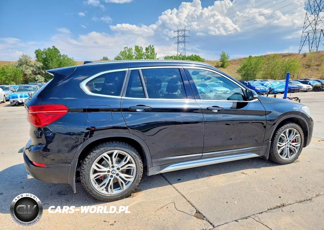 2017 BMW X1 xDrive28I VIN:WBXHT3Z37H4A58304 - 3