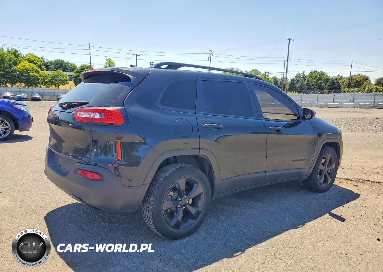 2016 Jeep Cherokee Sport VIN:1C4PJMAB9GW317477 - 3