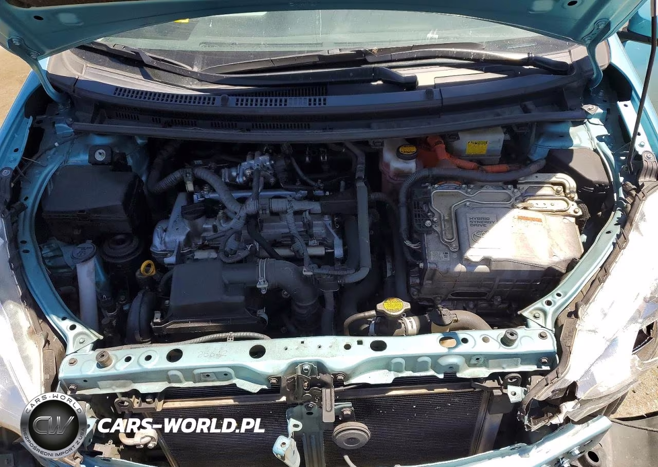 2012 Toyota Prius C Two VIN:JTDKDTB37C1011484 - 11