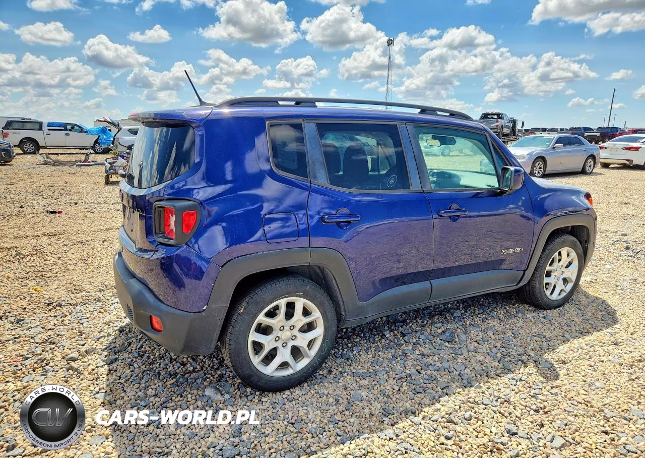 2016 Jeep Renegade Latitude VIN:ZACCJABT8GPC95604 - 3